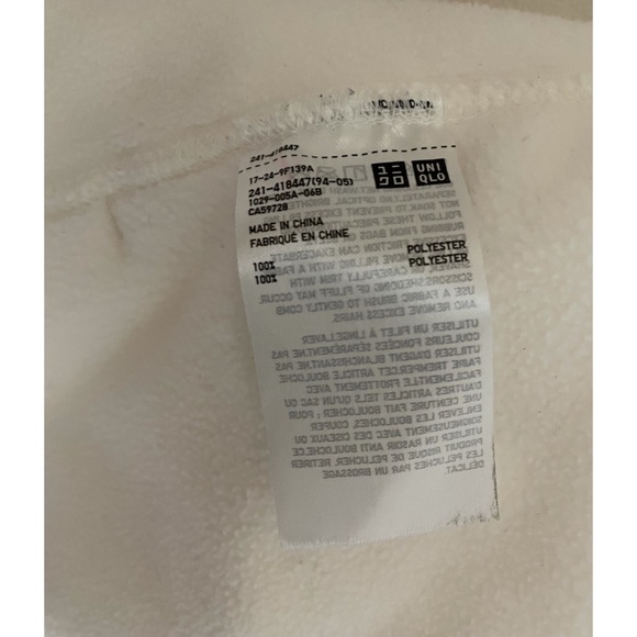 UNIQLO Pile-Lined Fleece Zip Up - Picture 5 of 5